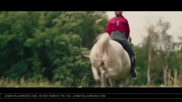 Serena_Official_Trailer_US__28129.jpg