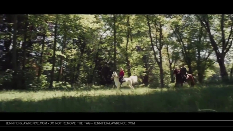 Serena_Official_Trailer_US__281529.jpg