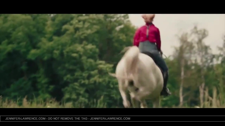 Serena_Official_Trailer_US__28229.jpg