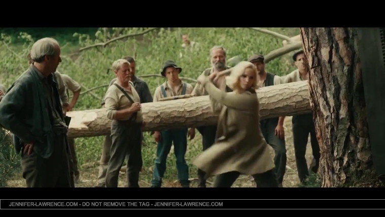 Serena_Official_Trailer_US__2827929.jpg
