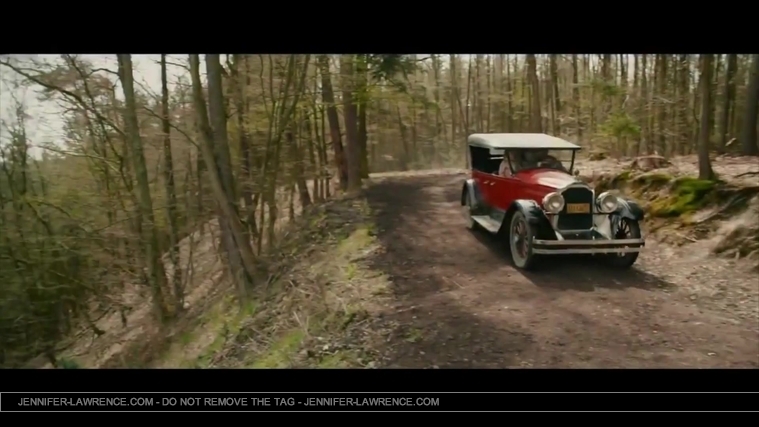 Serena_Official_Trailer_US__2846229.jpg