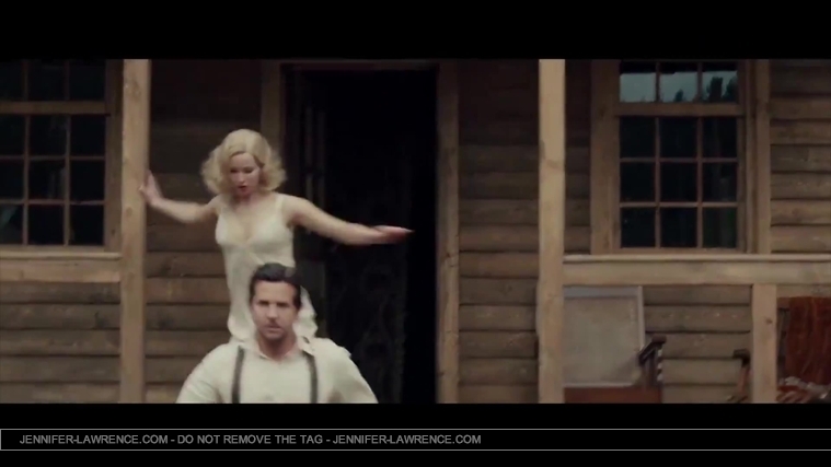 Serena_Official_Trailer_US__2856629.jpg