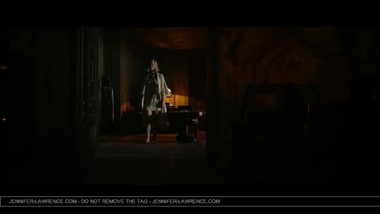 Serena_Official_Trailer_US__2863929.jpg