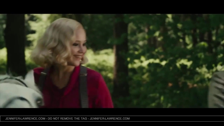 Serena_Official_Trailer_US__286729.jpg