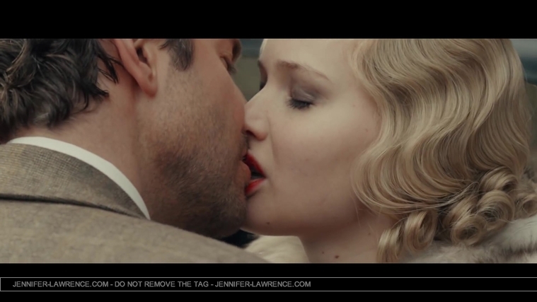Serena_clip_-_Bradley_Cooper___Jennifer_Lawrence_275.jpg