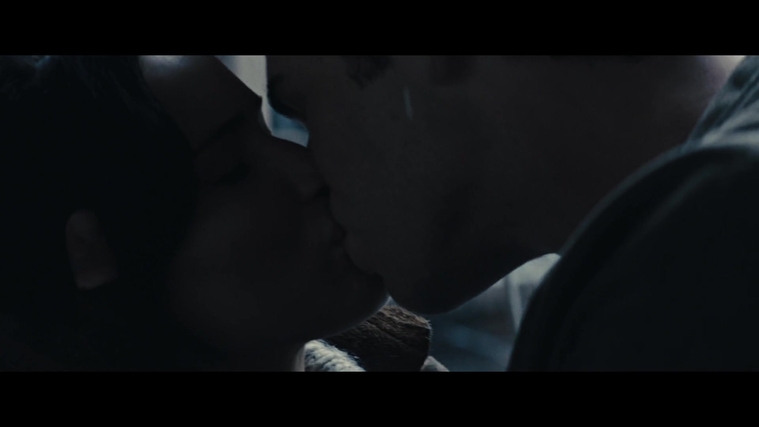 The_Hunger_Games_Catching_Fire_2013_1080p_BluRay_x264_AAC_-_Ozlem_00336.jpg