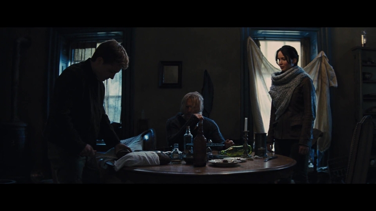 The_Hunger_Games_Catching_Fire_2013_1080p_BluRay_x264_AAC_-_Ozlem_00480.jpg