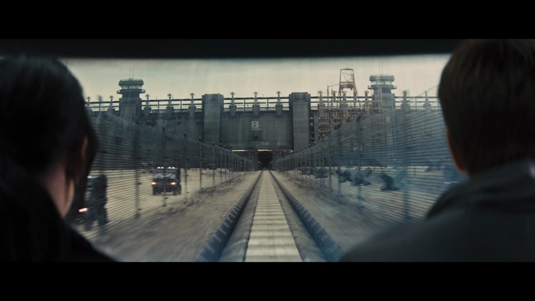The_Hunger_Games_Catching_Fire_2013_1080p_BluRay_x264_AAC_-_Ozlem_01377.jpg