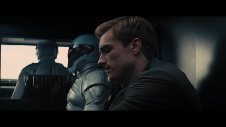The_Hunger_Games_Catching_Fire_2013_1080p_BluRay_x264_AAC_-_Ozlem_01422.jpg