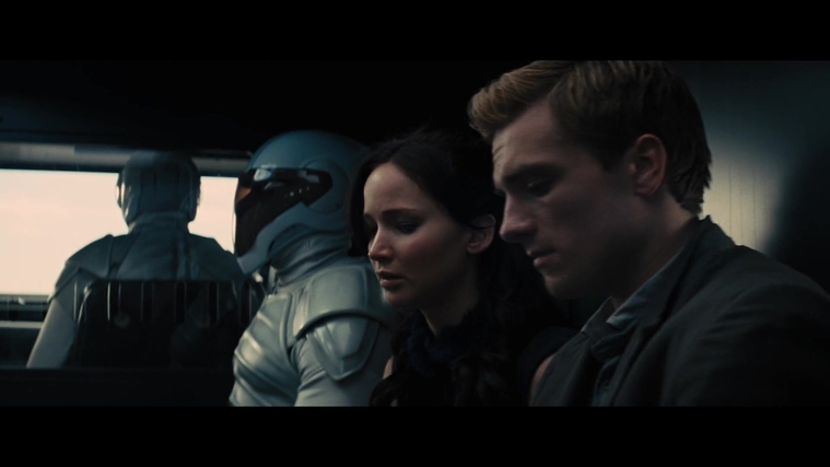 The_Hunger_Games_Catching_Fire_2013_1080p_BluRay_x264_AAC_-_Ozlem_01423.jpg