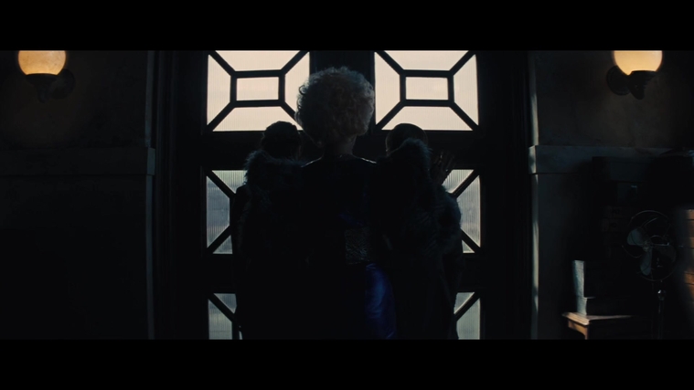 The_Hunger_Games_Catching_Fire_2013_1080p_BluRay_x264_AAC_-_Ozlem_01434.jpg