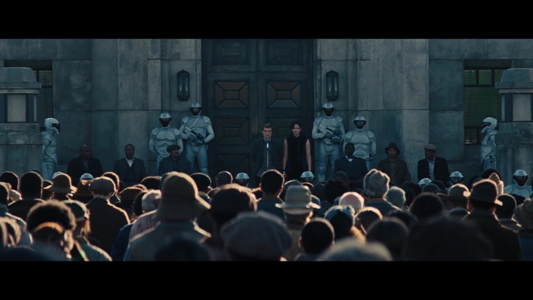 The_Hunger_Games_Catching_Fire_2013_1080p_BluRay_x264_AAC_-_Ozlem_01497.jpg