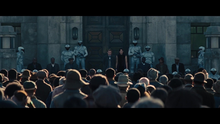 The_Hunger_Games_Catching_Fire_2013_1080p_BluRay_x264_AAC_-_Ozlem_01505.jpg