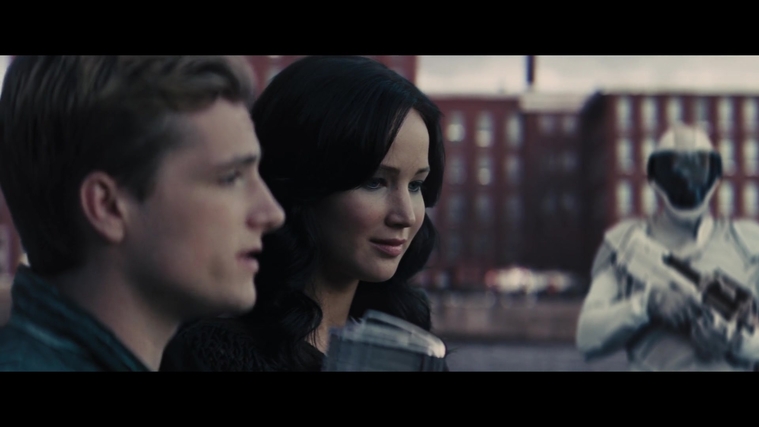 The_Hunger_Games_Catching_Fire_2013_1080p_BluRay_x264_AAC_-_Ozlem_01878.jpg