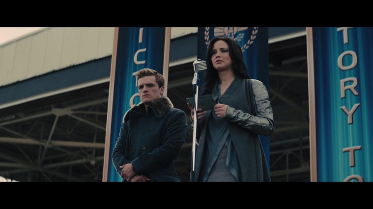 The_Hunger_Games_Catching_Fire_2013_1080p_BluRay_x264_AAC_-_Ozlem_01902.jpg