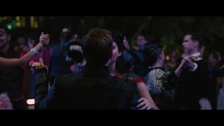 The_Hunger_Games_Catching_Fire_2013_1080p_BluRay_x264_AAC_-_Ozlem_02307.jpg