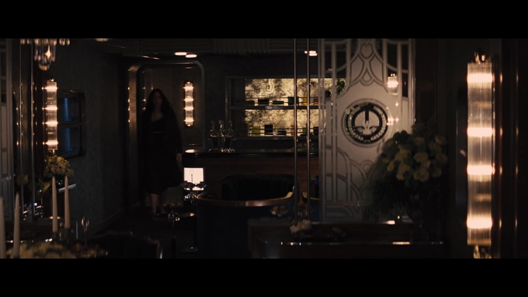 The_Hunger_Games_Catching_Fire_2013_1080p_BluRay_x264_AAC_-_Ozlem_02599.jpg