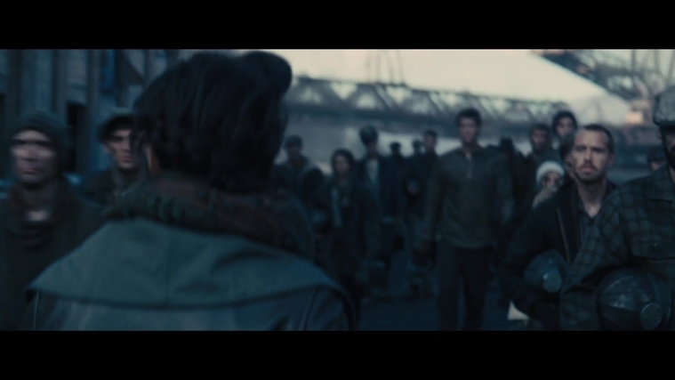 The_Hunger_Games_Catching_Fire_2013_1080p_BluRay_x264_AAC_-_Ozlem_02760.jpg