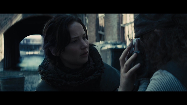 The_Hunger_Games_Catching_Fire_2013_1080p_BluRay_x264_AAC_-_Ozlem_03138.jpg