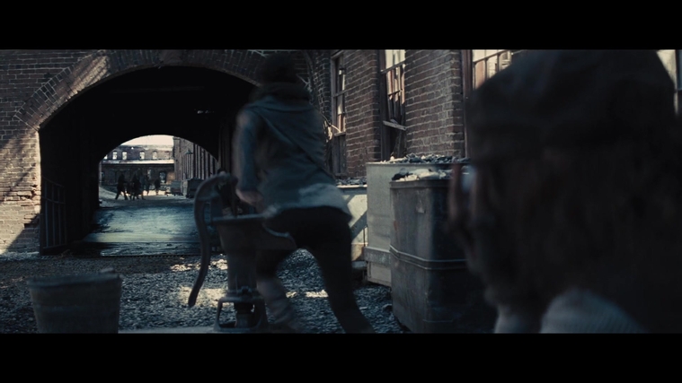 The_Hunger_Games_Catching_Fire_2013_1080p_BluRay_x264_AAC_-_Ozlem_03145.jpg