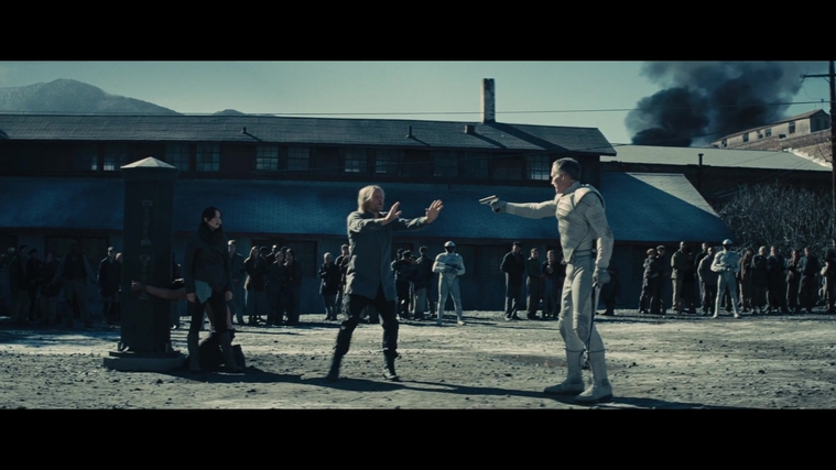The_Hunger_Games_Catching_Fire_2013_1080p_BluRay_x264_AAC_-_Ozlem_03207.jpg