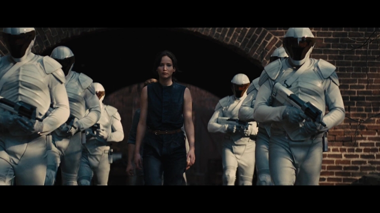 The_Hunger_Games_Catching_Fire_2013_1080p_BluRay_x264_AAC_-_Ozlem_04075.jpg