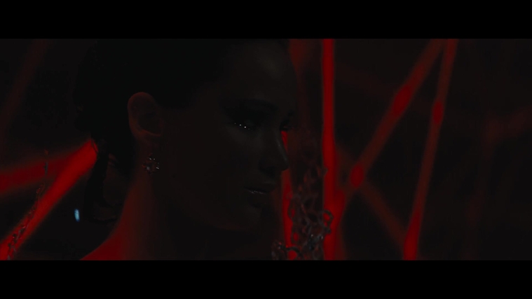 The_Hunger_Games_Catching_Fire_2013_1080p_BluRay_x264_AAC_-_Ozlem_05973.jpg