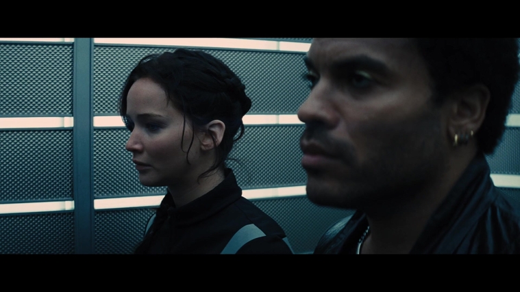 The_Hunger_Games_Catching_Fire_2013_1080p_BluRay_x264_AAC_-_Ozlem_06513.jpg