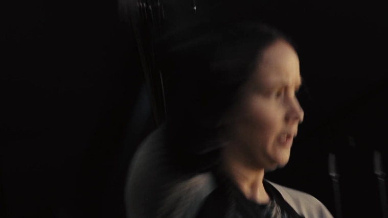 The_Hunger_Games_Catching_Fire_2013_1080p_BluRay_x264_AAC_-_Ozlem_06902.jpg