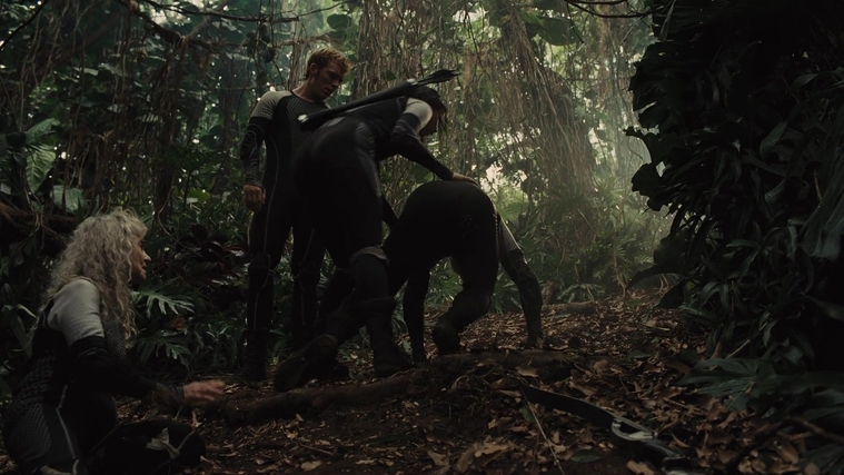 The_Hunger_Games_Catching_Fire_2013_1080p_BluRay_x264_AAC_-_Ozlem_07304.jpg
