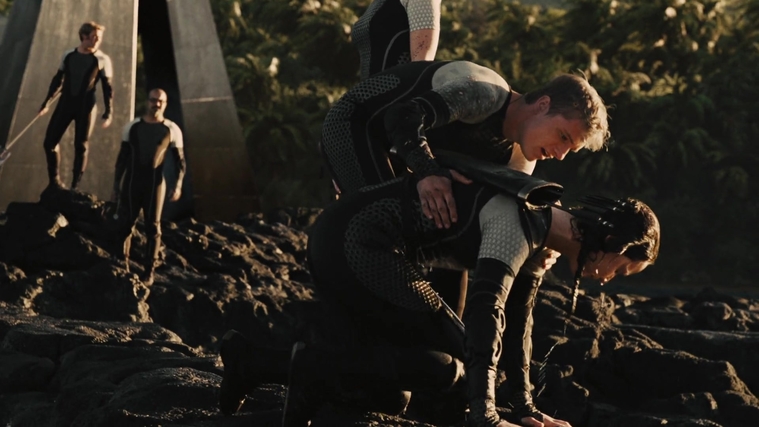 The_Hunger_Games_Catching_Fire_2013_1080p_BluRay_x264_AAC_-_Ozlem_09353.jpg