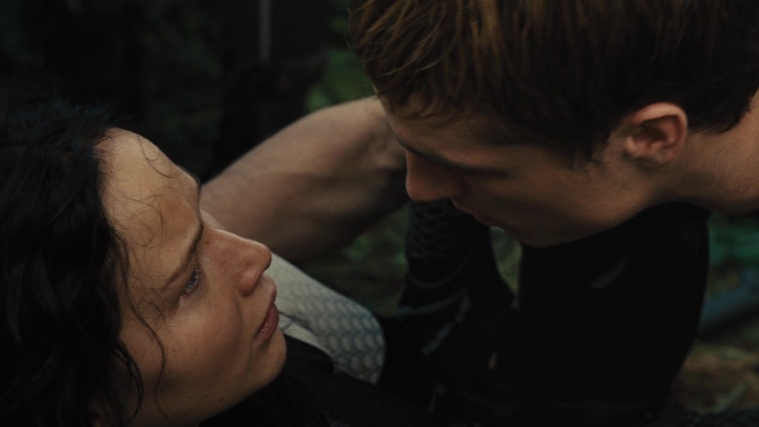 The_Hunger_Games_Catching_Fire_2013_1080p_BluRay_x264_AAC_-_Ozlem_09515.jpg