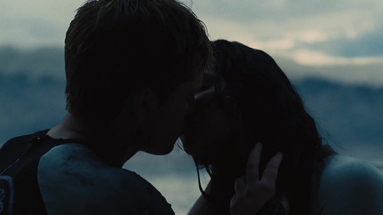 The_Hunger_Games_Catching_Fire_2013_1080p_BluRay_x264_AAC_-_Ozlem_10007.jpg