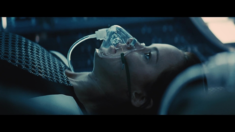 The_Hunger_Games_Catching_Fire_2013_1080p_BluRay_x264_AAC_-_Ozlem_10800.jpg