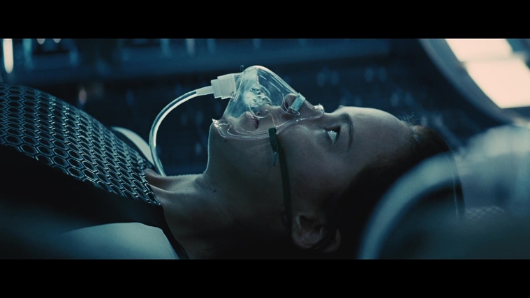 The_Hunger_Games_Catching_Fire_2013_1080p_BluRay_x264_AAC_-_Ozlem_10803.jpg