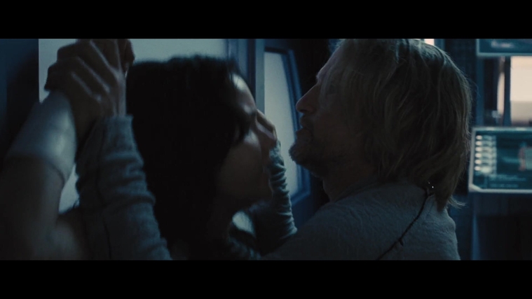 The_Hunger_Games_Catching_Fire_2013_1080p_BluRay_x264_AAC_-_Ozlem_10901.jpg