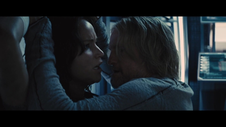The_Hunger_Games_Catching_Fire_2013_1080p_BluRay_x264_AAC_-_Ozlem_10908.jpg