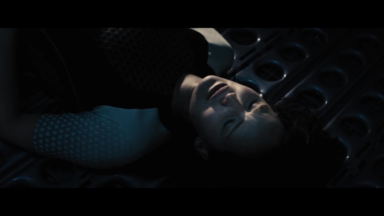 The_Hunger_Games_Catching_Fire_2013_1080p_BluRay_x264_AAC_-_Ozlem_10995.jpg