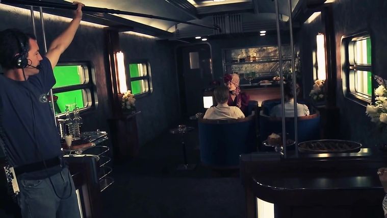 The_Hunger_Games__Catching_Fire_28Behind_the_Scenes29_2813229.jpg