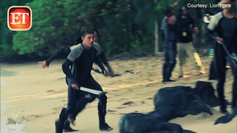 The_Hunger_Games__Catching_Fire_28Behind_the_Scenes29_2816929.jpg