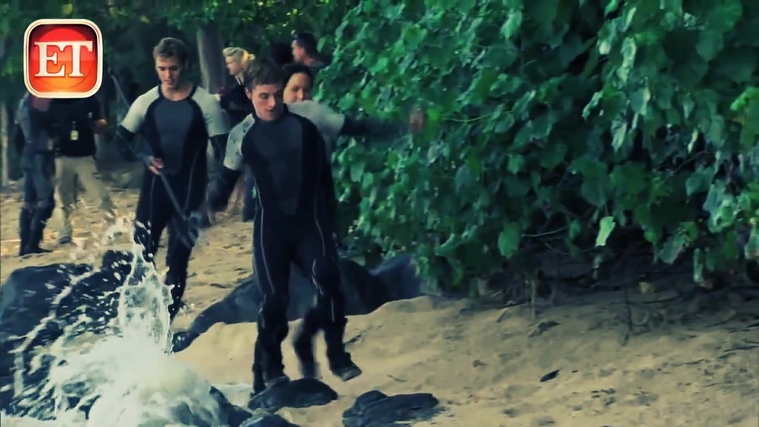 The_Hunger_Games__Catching_Fire_28Behind_the_Scenes29_2817529.jpg