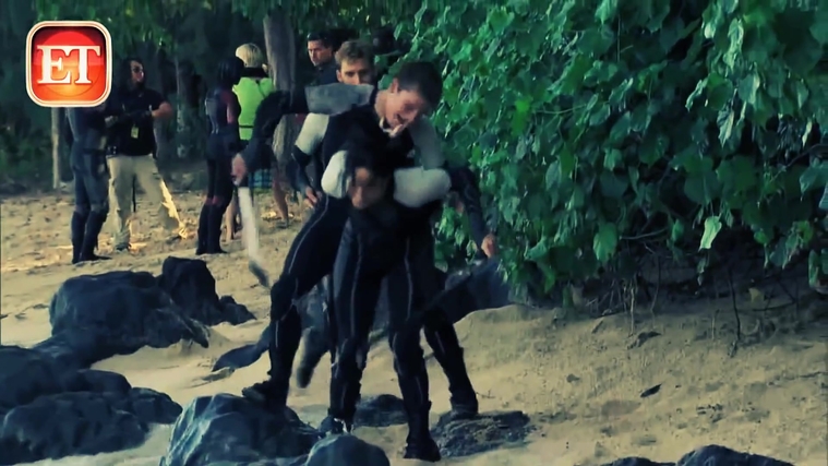 The_Hunger_Games__Catching_Fire_28Behind_the_Scenes29_2818229.jpg
