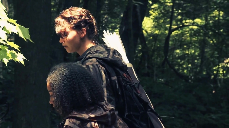 The_Hunger_Games__Catching_Fire_28Behind_the_Scenes29_282029.jpg