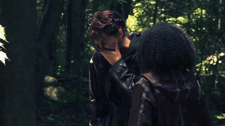 The_Hunger_Games__Catching_Fire_28Behind_the_Scenes29_282829.jpg
