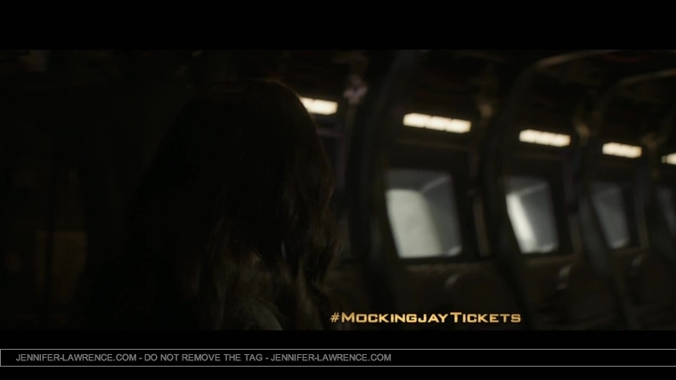 The_Hunger_Games__Mockingjay_Part_1_-_22Return_to_District_1222_034.jpg