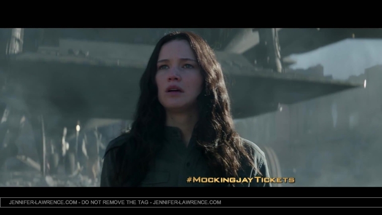 The_Hunger_Games__Mockingjay_Part_1_-_22Return_to_District_1222_066.jpg