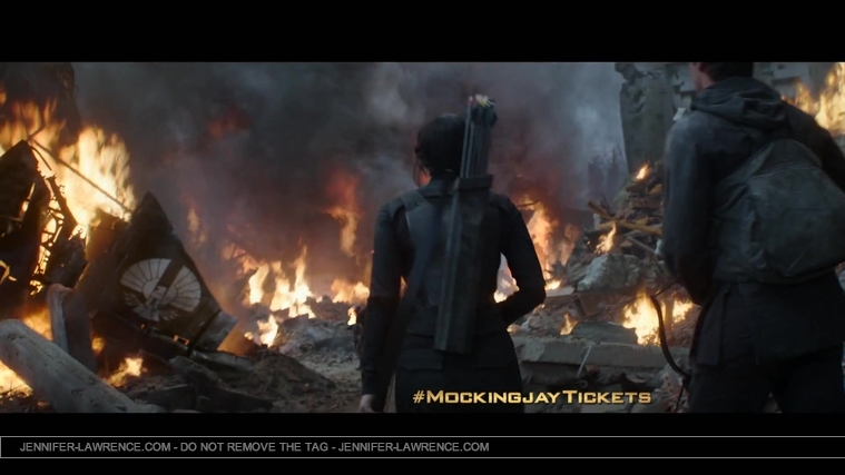 The_Hunger_Games__Mockingjay_Part_1_-_22The_Choice22_Official_TV_Spot_073.jpg