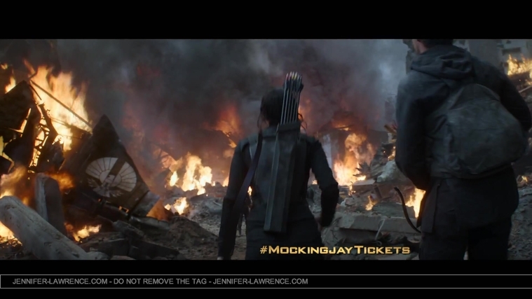 The_Hunger_Games__Mockingjay_Part_1_-_22The_Choice22_Official_TV_Spot_074.jpg