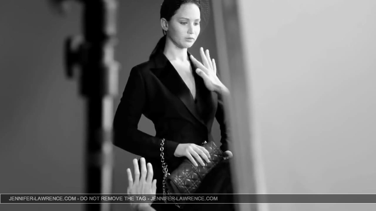The_Making_of_the_Miss_Dior_Bag_ad_campaign_ft__Jennifer_Lawrence_2810529.jpg