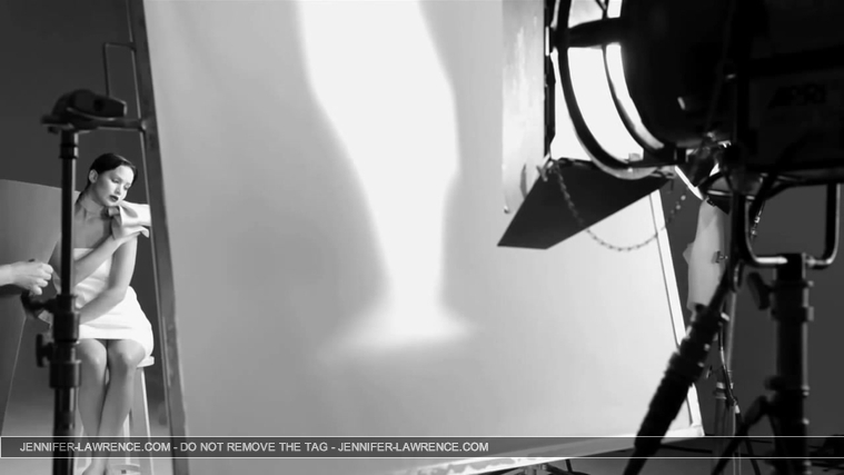The_Making_of_the_Miss_Dior_Bag_ad_campaign_ft__Jennifer_Lawrence_281129.jpg